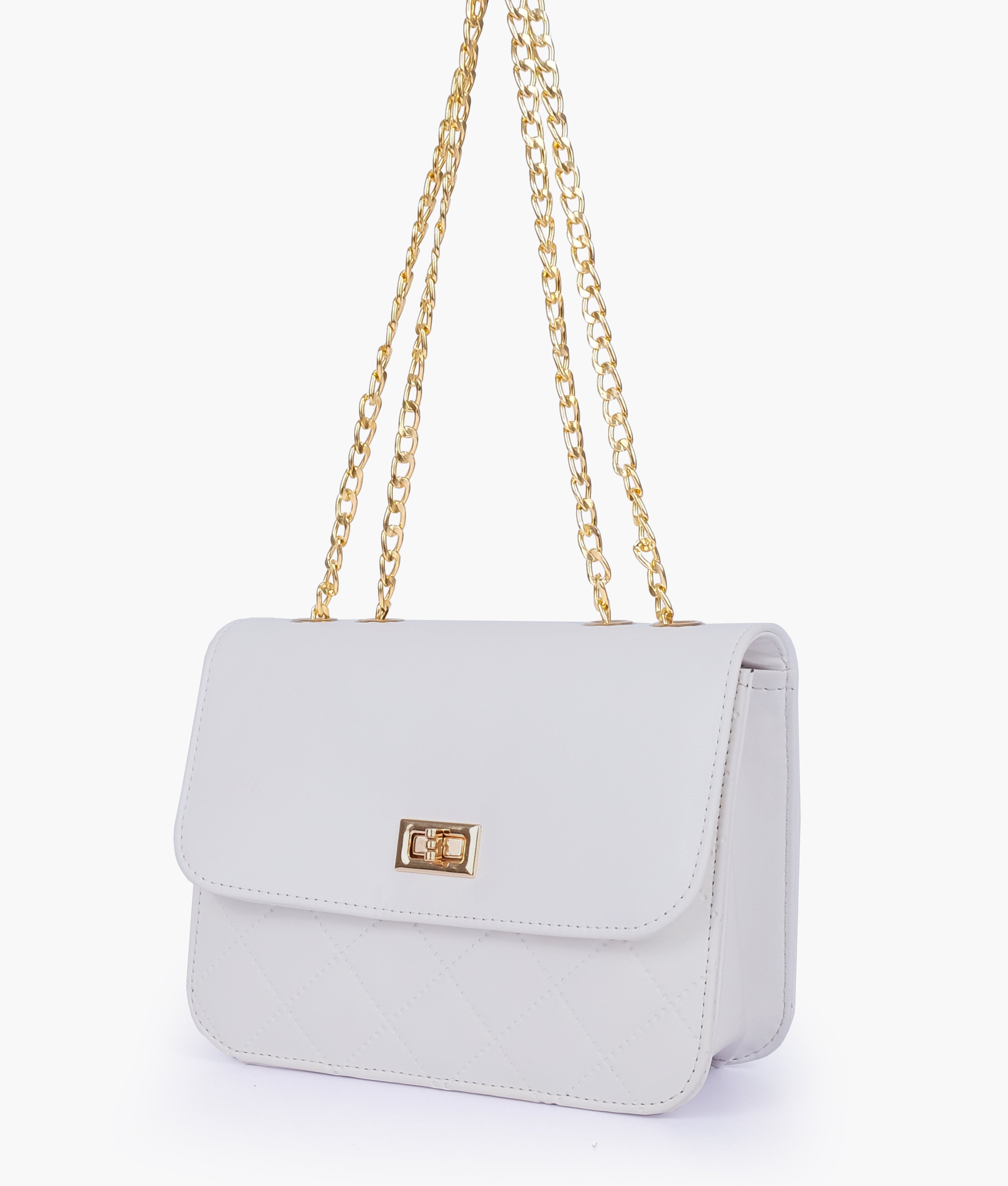 RTW Creation - White quilted chain cross-body bag